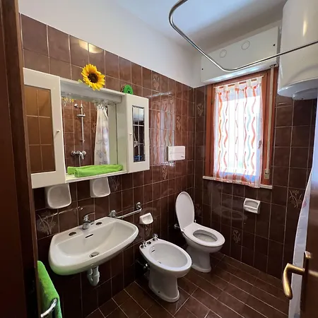 Cozy In A Modern 比比翁